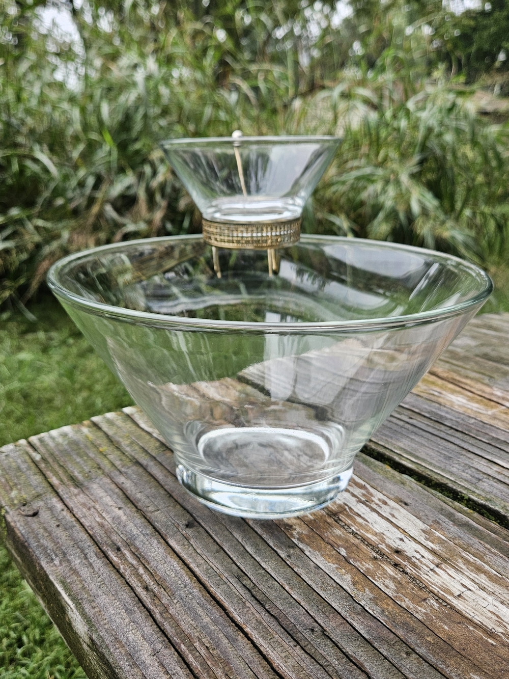 Anchor Hocking Clear Glass Serving Bowl with Gold Accent Dip Dish